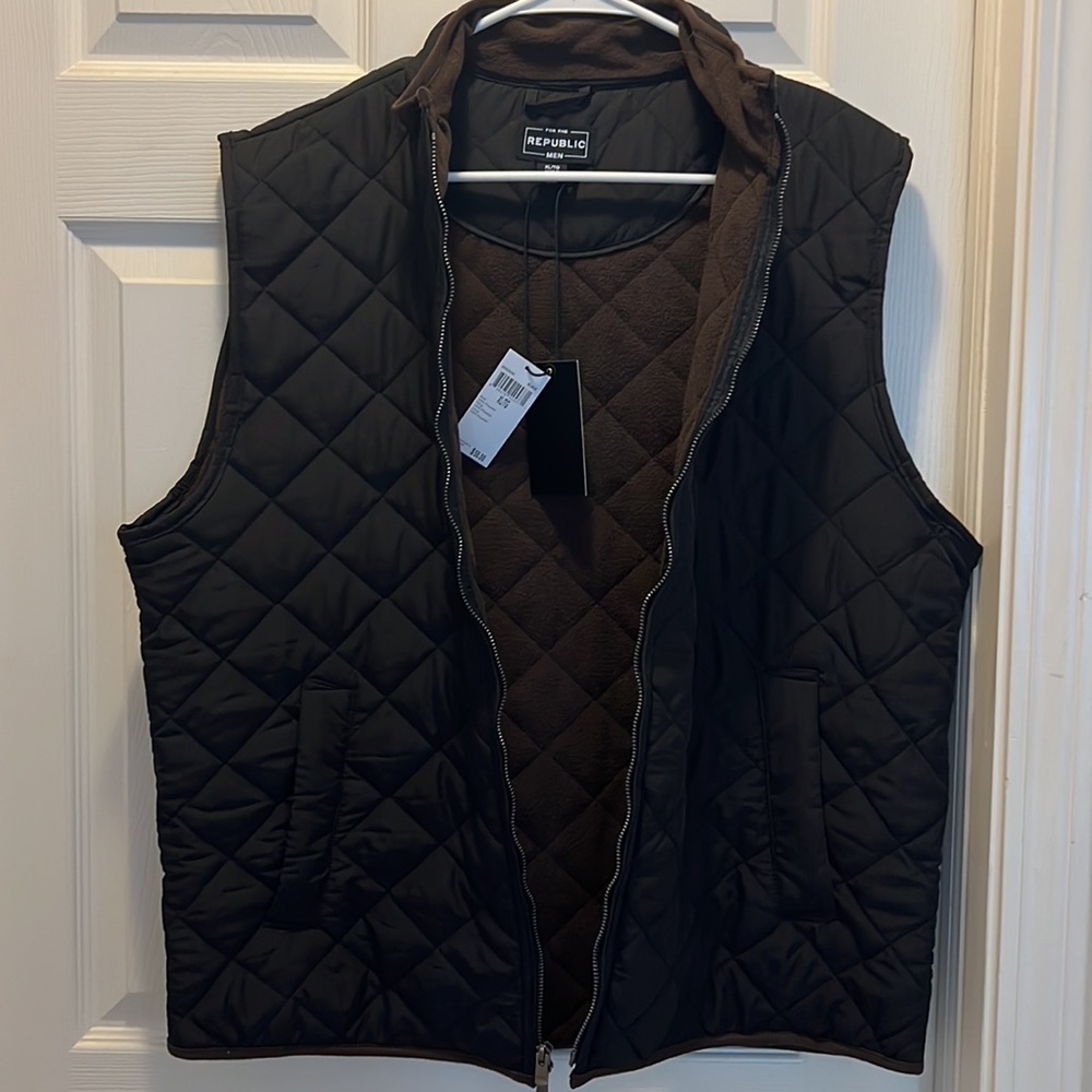 Winter/Fall Vest. - Picture 6 of 6